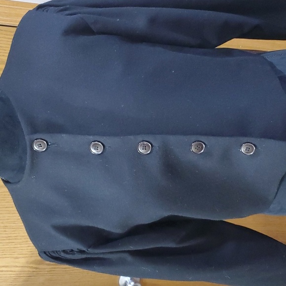 Neiman Marcus vintage wool black crop blazer - Picture 2 of 5